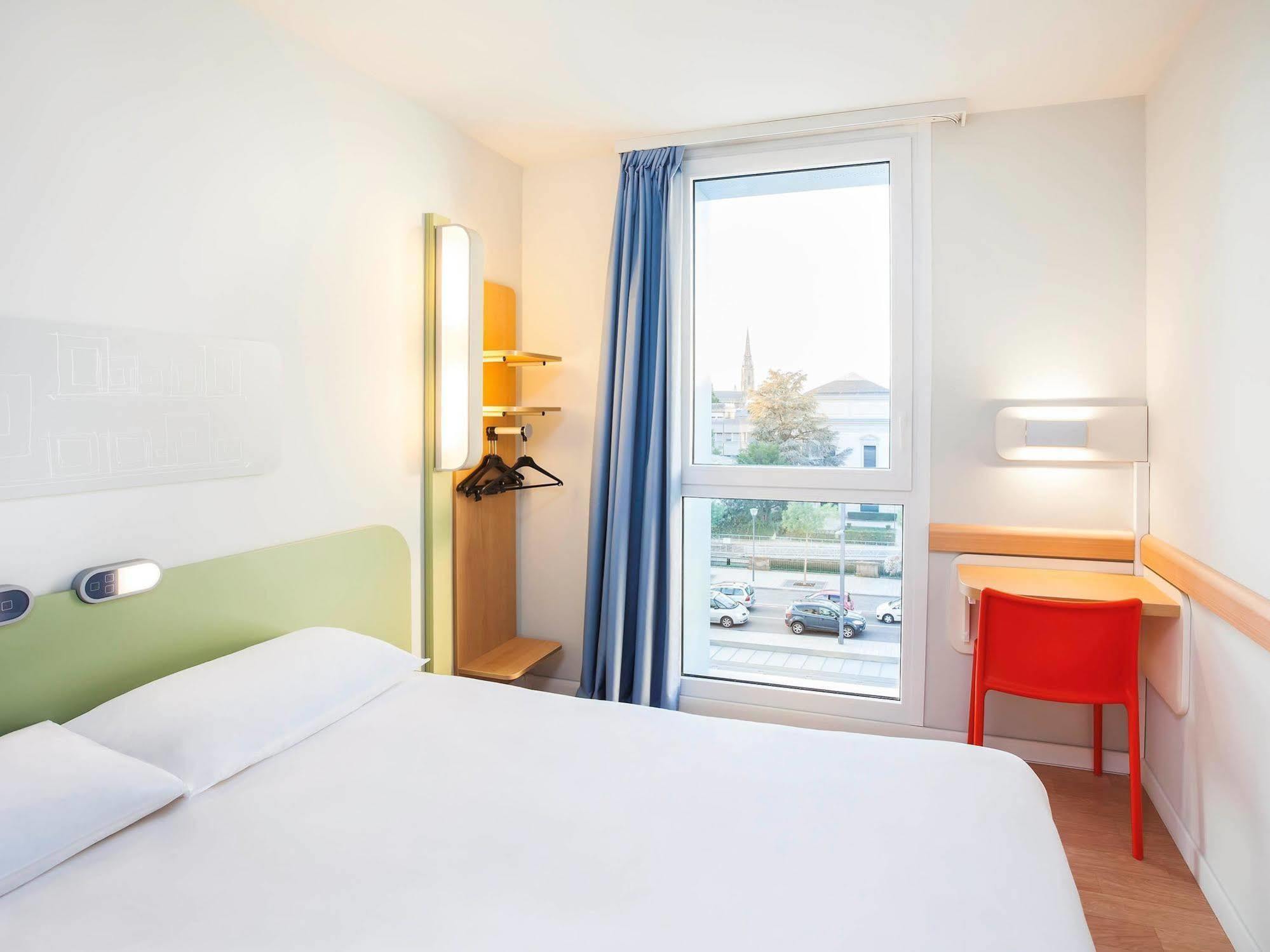 Ibis Budget Mulhouse Centre Gare Zewnętrze zdjęcie