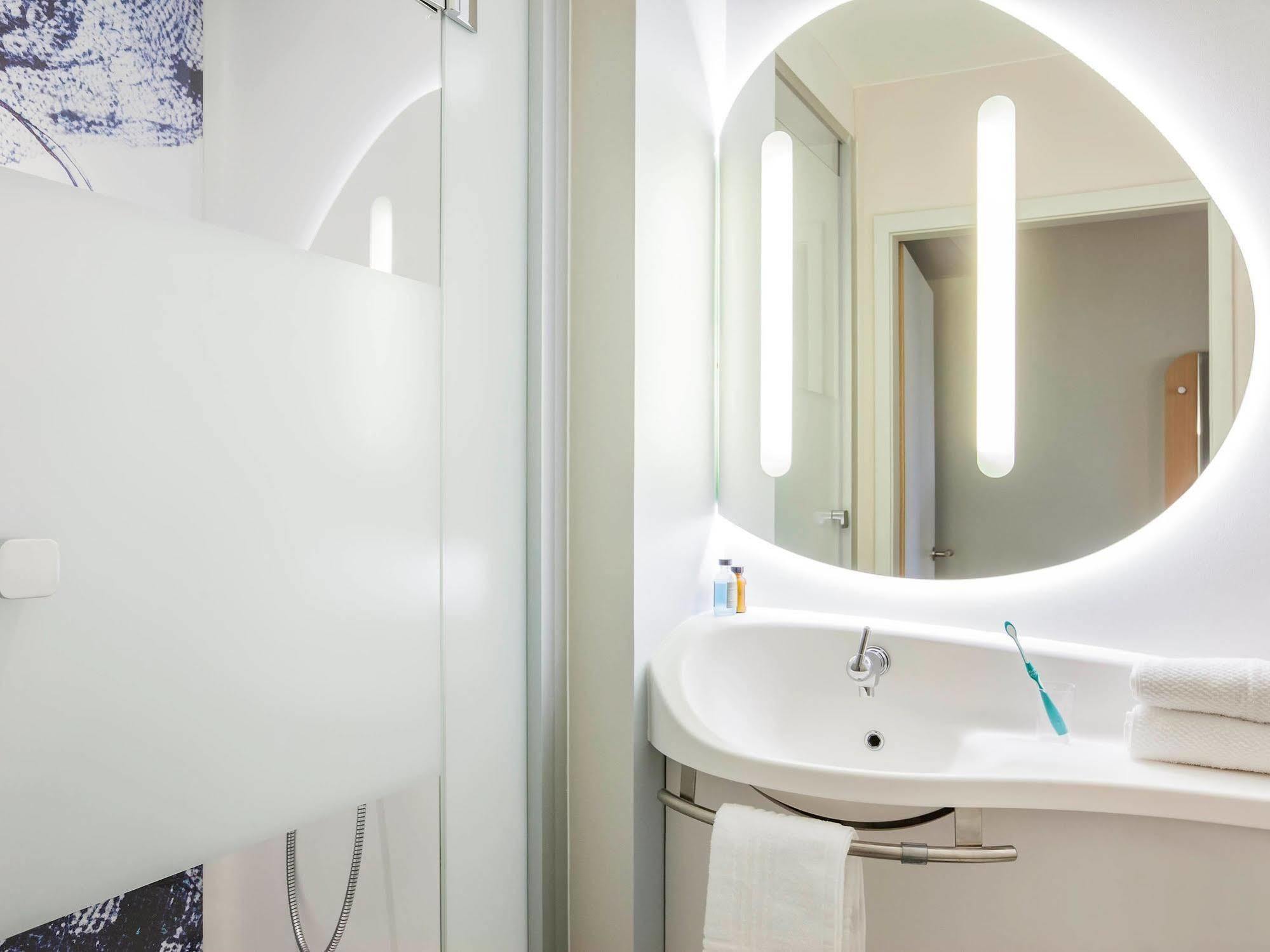 Ibis Budget Mulhouse Centre Gare Zewnętrze zdjęcie